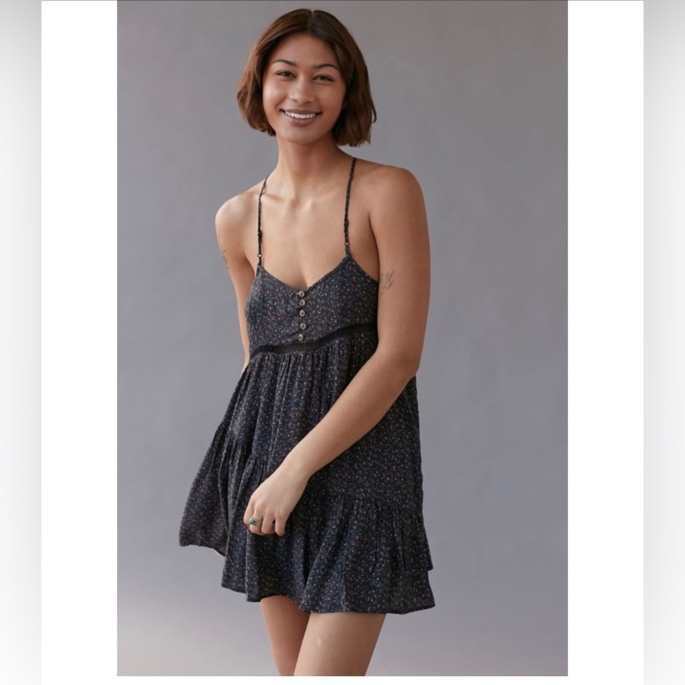 UO Georgie Tiered Minidress NWT
